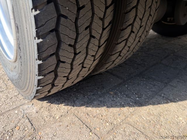 Furgone chiuso MERCEDES-BENZ Atego .
