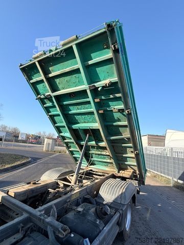 Trīspusēja pašizgāzēja furgons MERCEDES-BENZ Atego 818 Kipper AHK Anhängerhydraulik