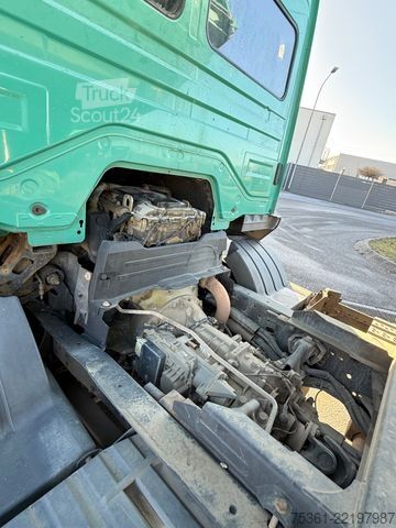 Trīspusēja pašizgāzēja furgons MERCEDES-BENZ Atego 818 Kipper AHK Anhängerhydraulik