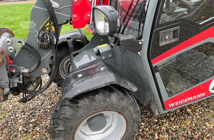  Weidemann T4512