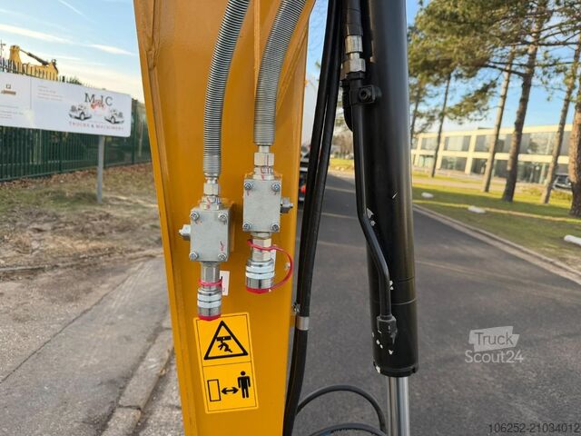  SANY SY35U - 3.7T - *146h* - FULL HYDR - QUICK HITCH...