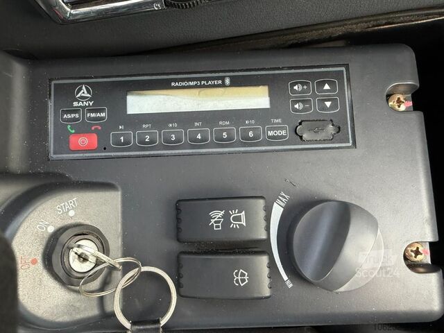  SANY SY35U - 3.7T - *146h* - FULL HYDR - QUICK HITCH...