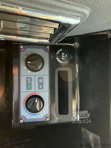  SANY SY35U - 3.7T - *146h* - FULL HYDR - QUICK HITCH...