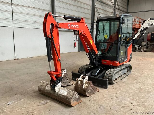 Minibagger Kubota KX 027-4