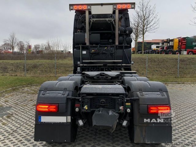 ⇒ MAN TGX 41.640 8x4 Euro 6,Schwerlast 250t - TruckScout24