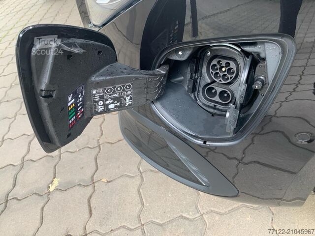 Minibus Mercedes-Benz EQV 300, LANG - FACELIFT - MULTIBEAM, LEDER, 6 S