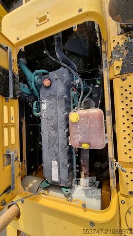 Pelle sur chenilles Volvo EC 460 BLC