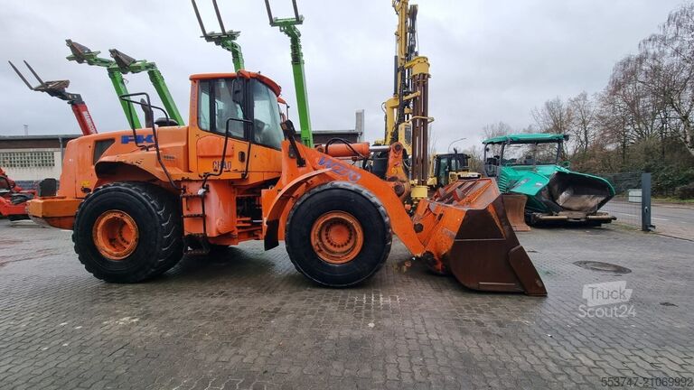 Încărcător pe roți Fiat-Kobelco W 270