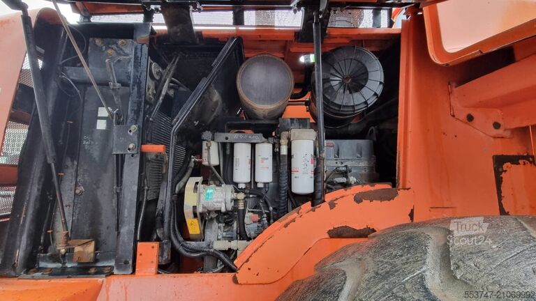 Încărcător pe roți Fiat-Kobelco W 270