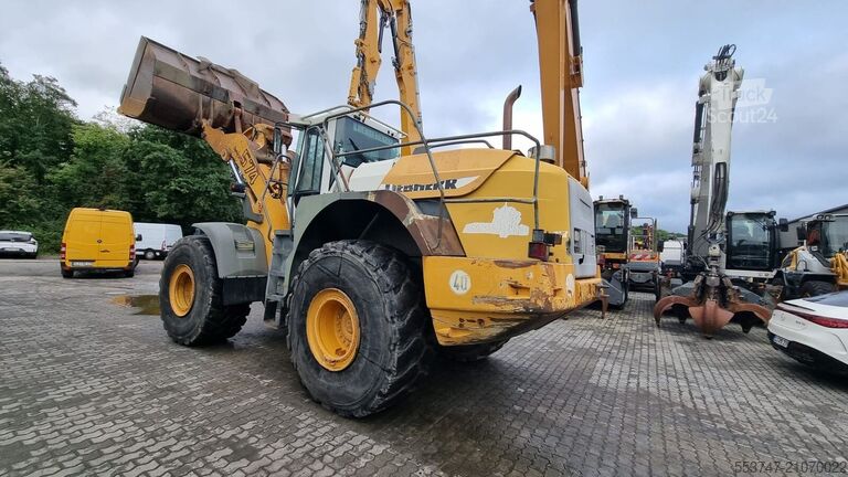 Wheel loader Liebherr L 574 / AC / Waage