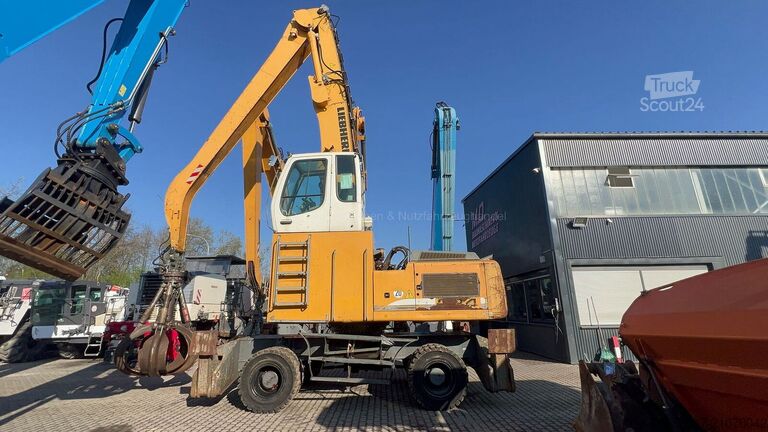 Manipulateur de matériaux Liebherr A 934 C Litronic