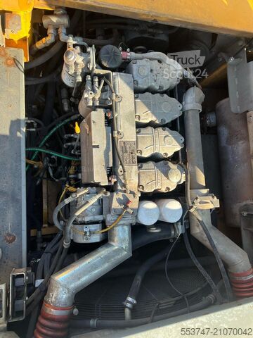 Manipulateur de matériaux Liebherr A 934 C Litronic