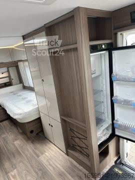 Τροχόσπιτο Fendt Tendenza 560 SG 2000kg, Einzelbettauszug