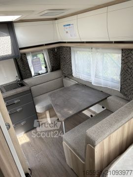 Τροχόσπιτο Hobby De Luxe 400 SFe Modell 2025 Auflastung 1500kg