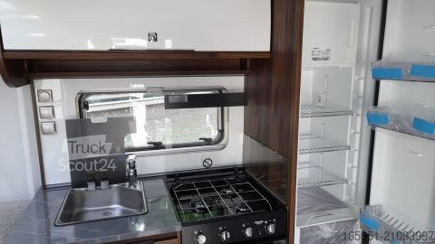 Τροχόσπιτο Fendt Diamant 560 SGW 2000kg Mod.2025