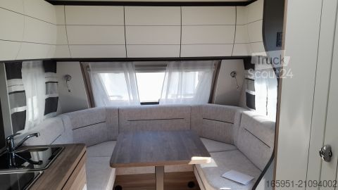 Τροχόσπιτο Hobby Excellent Edition 540 WLU Mod.20252000kgDusche