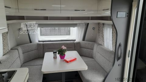 Τροχόσπιτο Hobby Excellent 540 WFU Dusche, 2000kg, TV Halter