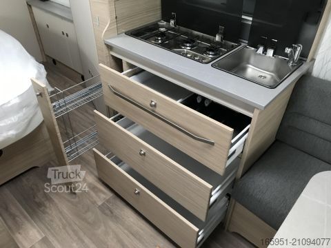 Caravan Fendt Bianco Activ 550 SD 2000kg Heckbad mit Dusche