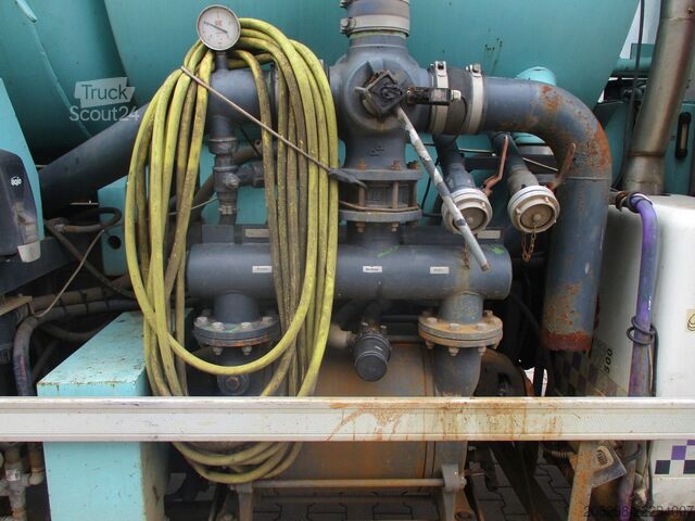 Vacuümtankwagen IVECO AD260T41 | 6X4 | KLIKO INC VACUUM TANK + PUMP |