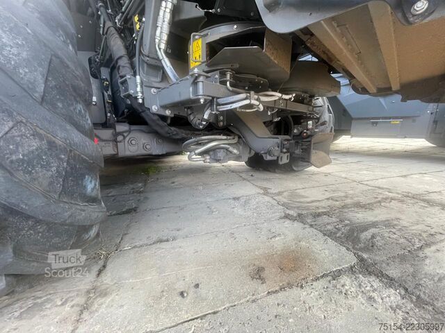 Kombajn za žetev in mlatev Fendt IDEAL 9 T Allrad