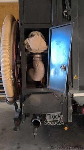 Blæsning af flis med 150 mm slange MAN TGS 35.440 Blasen / Pumpen Hackschnitzel Schubboden