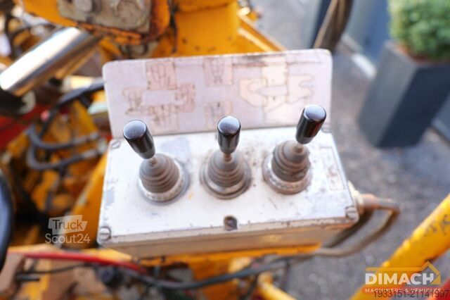 Rooimachine DAMCON Selector KLR700 Boomkwekerij bomenrooier - Deut...