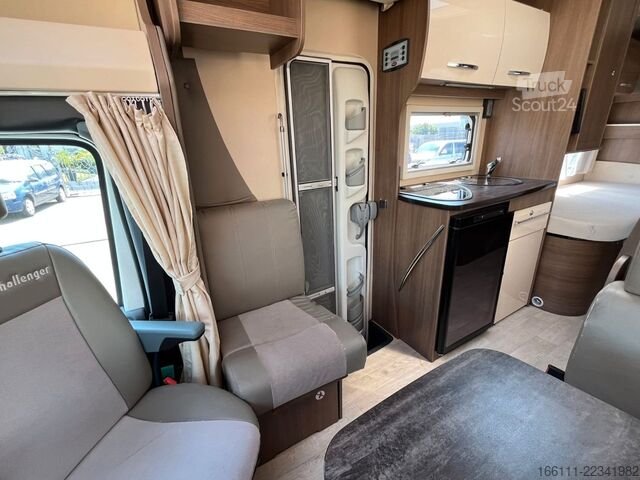 Teilintegriertes Wohnmobil CHALLENGER Birthday 46 - Hub/Einzelbetten -  -