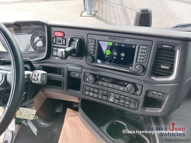 Standard dragbil Scania R 460 A4x2NA SUPER