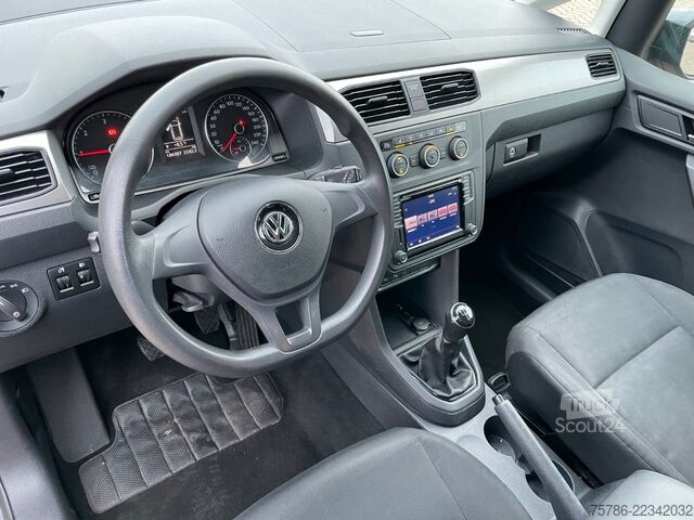 Minibus VOLKSWAGEN Caddy Maxi Trendline/ 7 Sitze/ AC/ AHK/ Hecktür