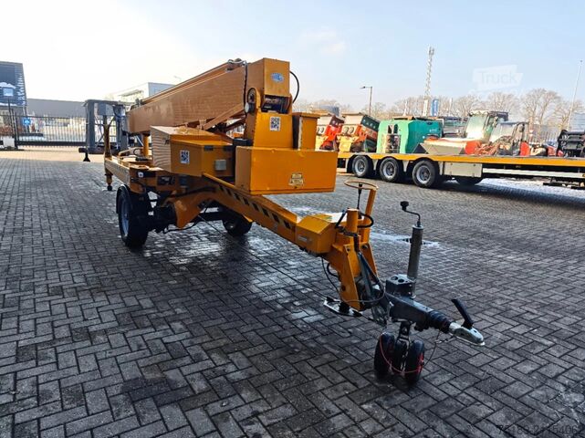 Dvižna ploščad Denkalift DK 25