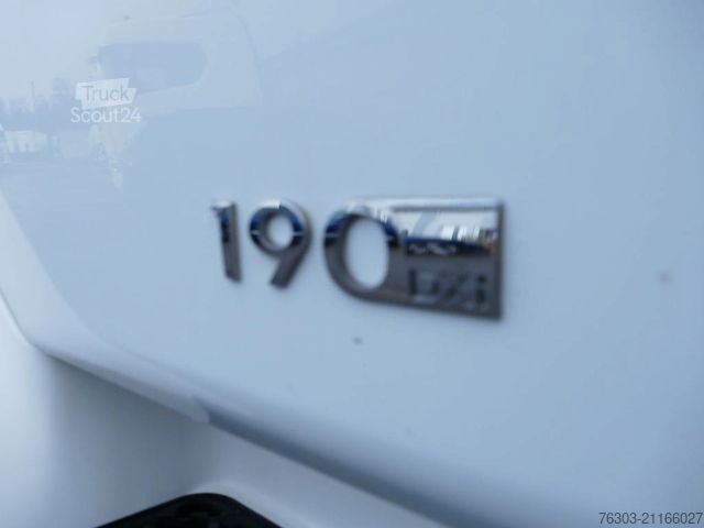 Camión caja RENAULT Midlun 190dxi *Koffer*Blattfederung*