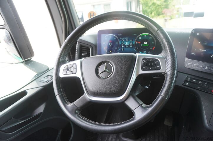 Nyergesvontató Mercedes-Benz Actros 1835 tractor unit / 90 tho. km