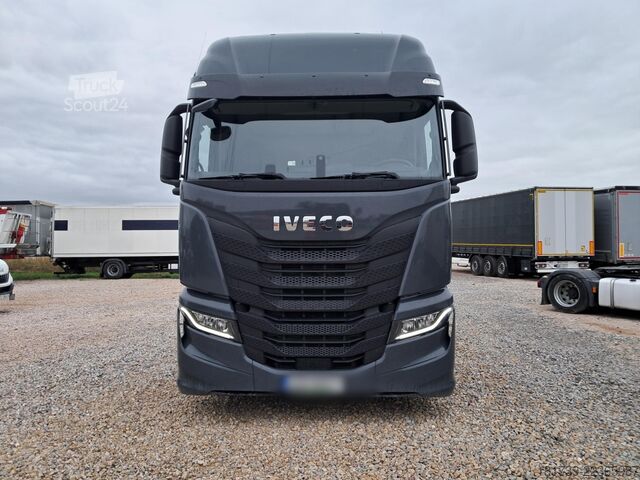 Nyergesvontató Iveco AS 440 S57 S-Way tractor unit / 2024