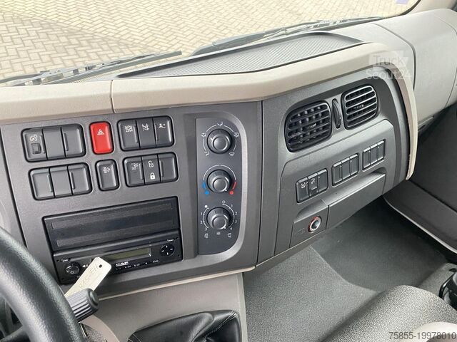 Benne fermée DAF LF 170 Boxtruck / Loading Lift / Manual / 331.0...