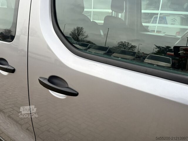 Personenbus Peugeot Traveller 1.5 BlueHDi XL Marge BTW en BPM vrij!...