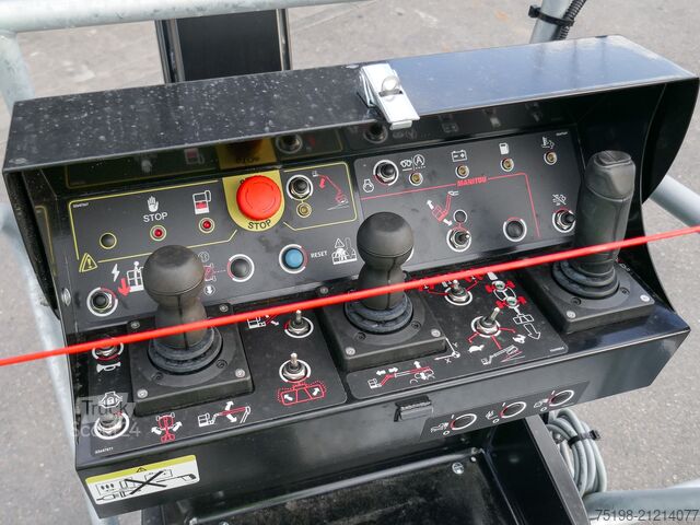 Articulated telescopic work platform Manitou 200 ATJ