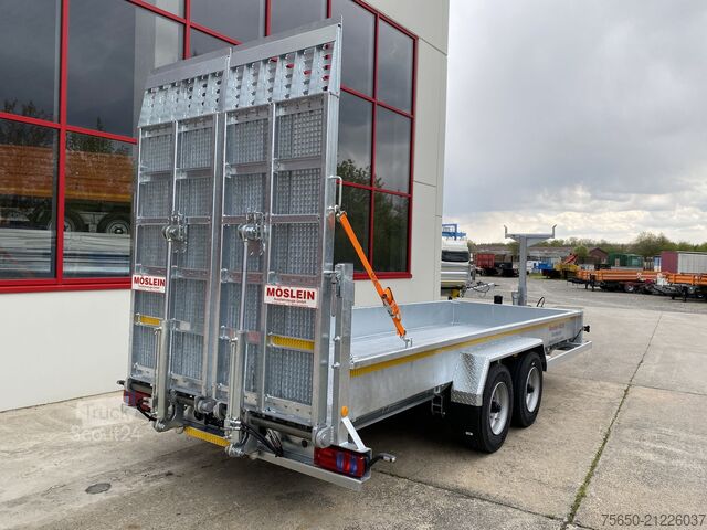 Low loader trailer Möslein TT 11-E6x2 hydr. Rampen  Tieflader für Fräsen breiten hydraulischen Rampen, Neu