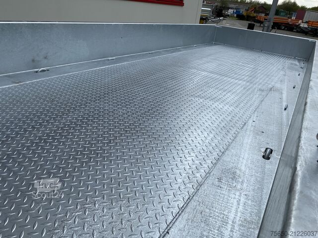 Low loader trailer Möslein TT 11-E6x2 hydr. Rampen  Tieflader für Fräsen breiten hydraulischen Rampen, Neu