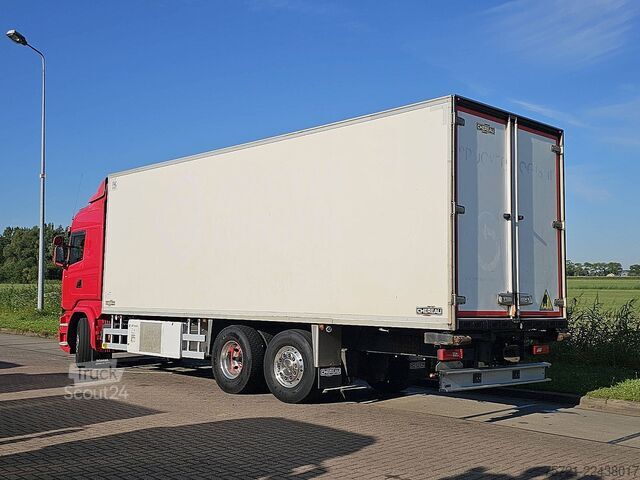 Prevoz v hladilniku/zamrznjenem stanju SCANIA R410 6X2*4 RET. CHEREAU