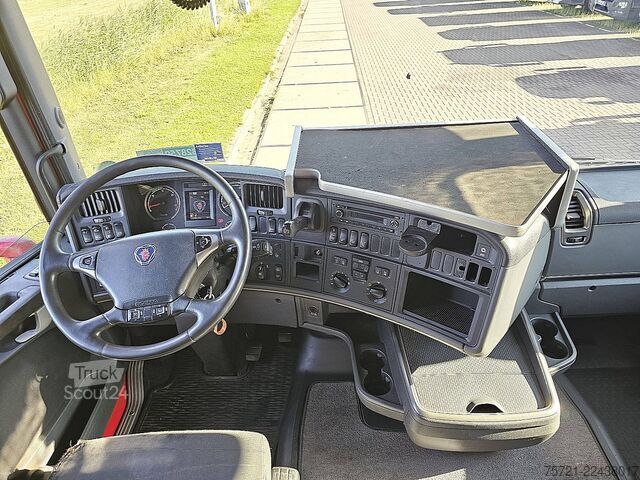 Prevoz v hladilniku/zamrznjenem stanju SCANIA R410 6X2*4 RET. CHEREAU
