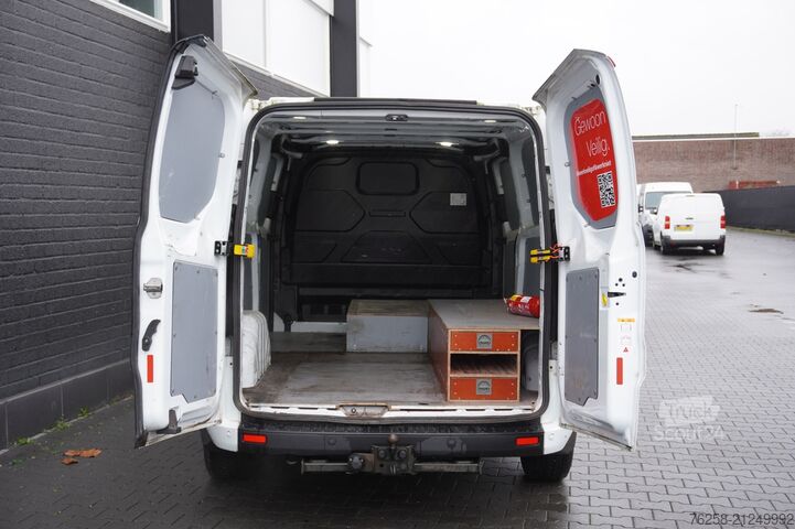 Furgão de painéis Ford Transit Custom 2.0 TDCI 130PK L2 EURO 6 - Airco...