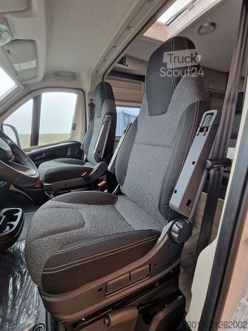 Karavan CARADO CV 600 *TOP mit Radio/Navi/Kam+Markise*