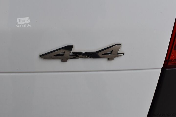 Furgão de painéis MERCEDES-BENZ Vito Kasten 116 CDI 4x4 lang Autom. Navi PDC