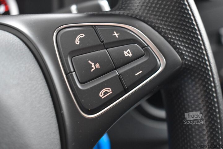 Furgão de painéis MERCEDES-BENZ Vito Kasten 116 CDI 4x4 lang Autom. Navi PDC