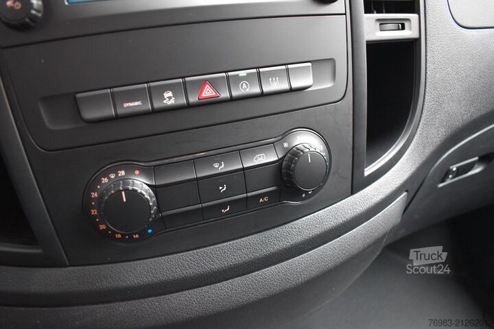 Furgão de painéis MERCEDES-BENZ Vito Kasten 116 CDI 4x4 lang Autom. Navi PDC