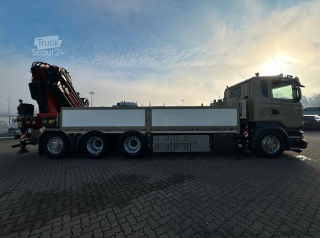 Camião de plataforma SCANIA R450 L 8x4 Fassi F 660 RA 2.28 HE/ Winde/ Funk