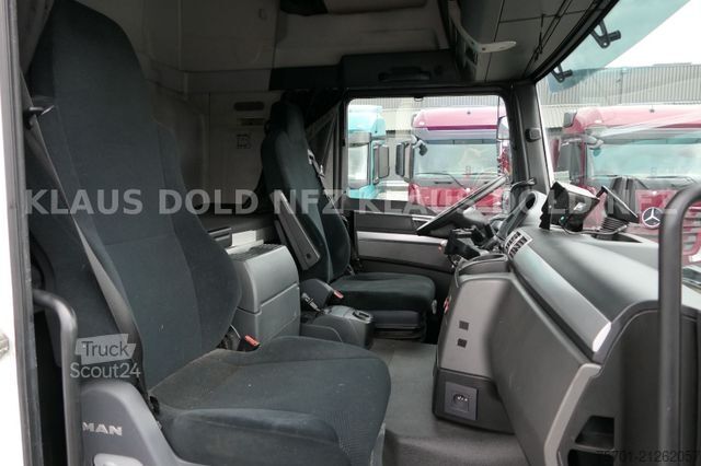 Fourgon porte-voitures MAN TGL 8.250 geschloss. Autotransp. Moetefindt