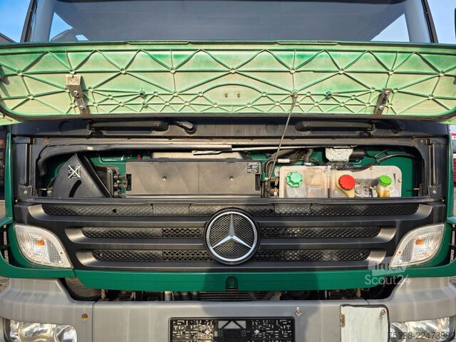 Camion pentru transport bovine MERCEDES-BENZ Atego 1229