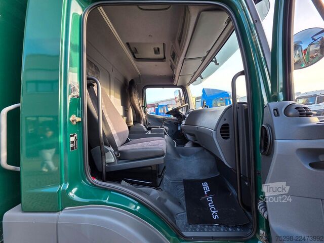 Camion pentru transport bovine MERCEDES-BENZ Atego 1229