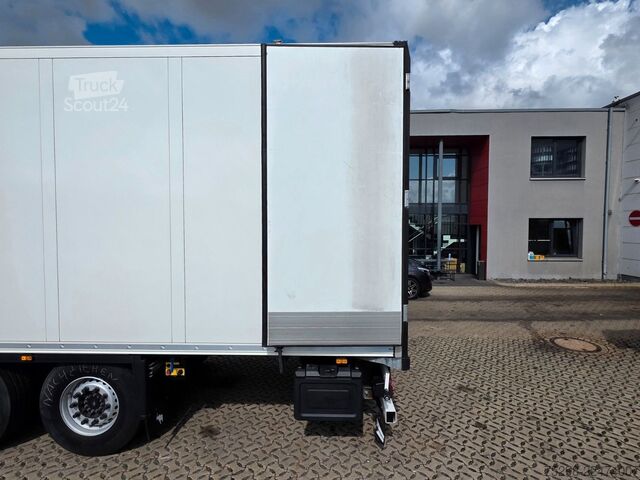 Kylmäkuljetuspuoliperävaunu SCHMITZ CARGOBULL SKO 24/L-13.4 FP COOL V7 | Palettenkasten | ATP